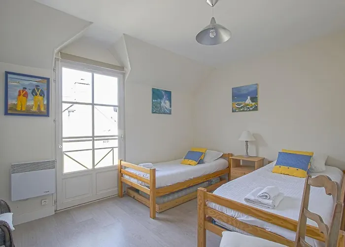 Ike's Deluxe In Apartman